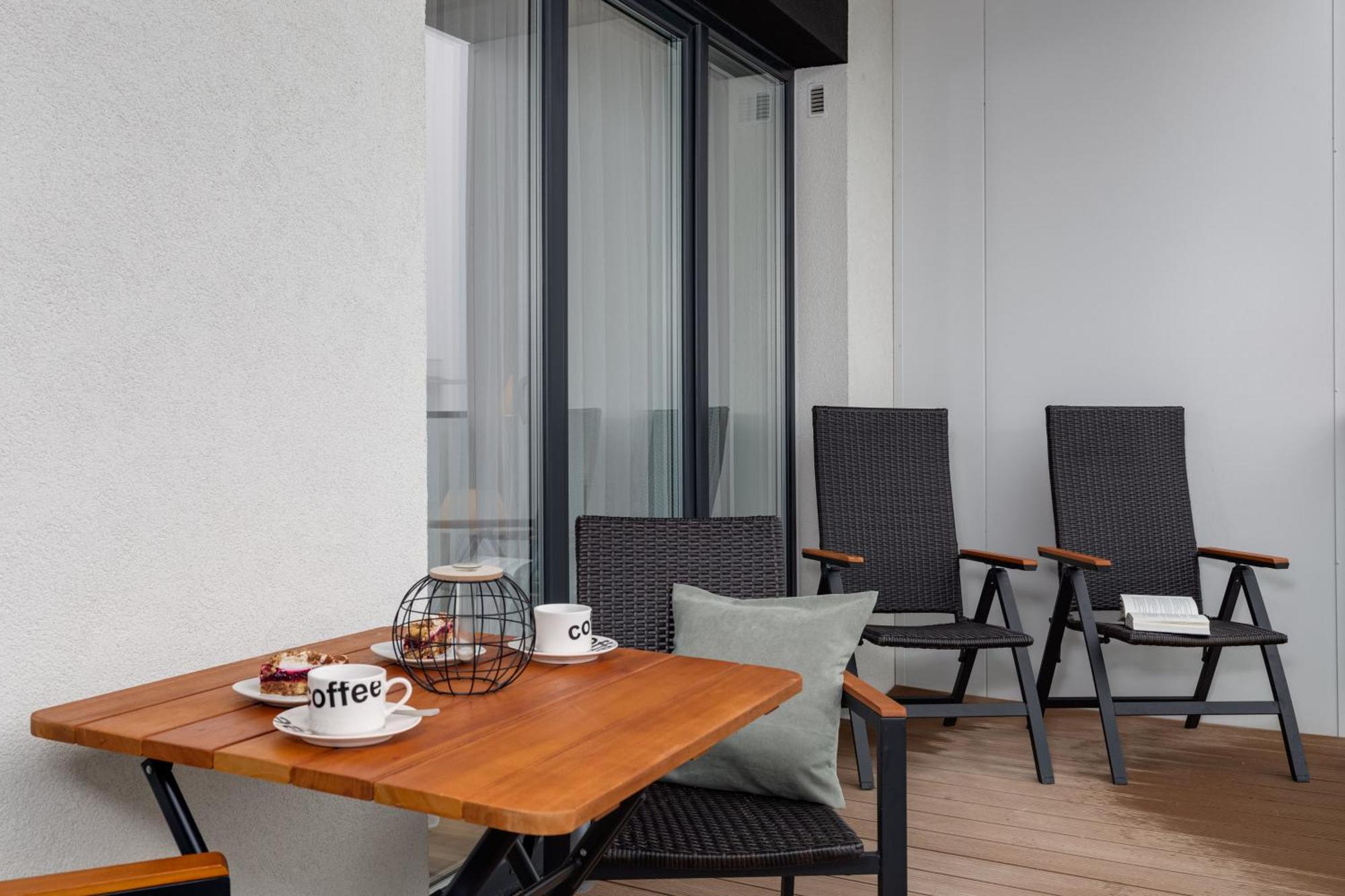 Stela Water Side Apartment - Swimming Pool & Sauna By Renters Prestige Dziwnow Ngoại thất bức ảnh