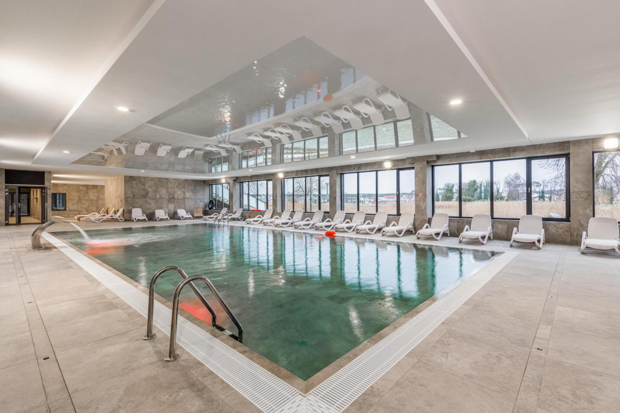 Stela Water Side Apartment - Swimming Pool & Sauna By Renters Prestige Dziwnow Ngoại thất bức ảnh